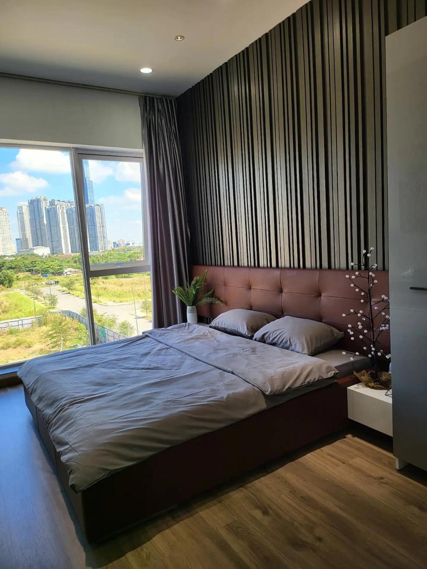 Lakeview 2, Thu Thiem - Rory's * Ho Chi Minh City