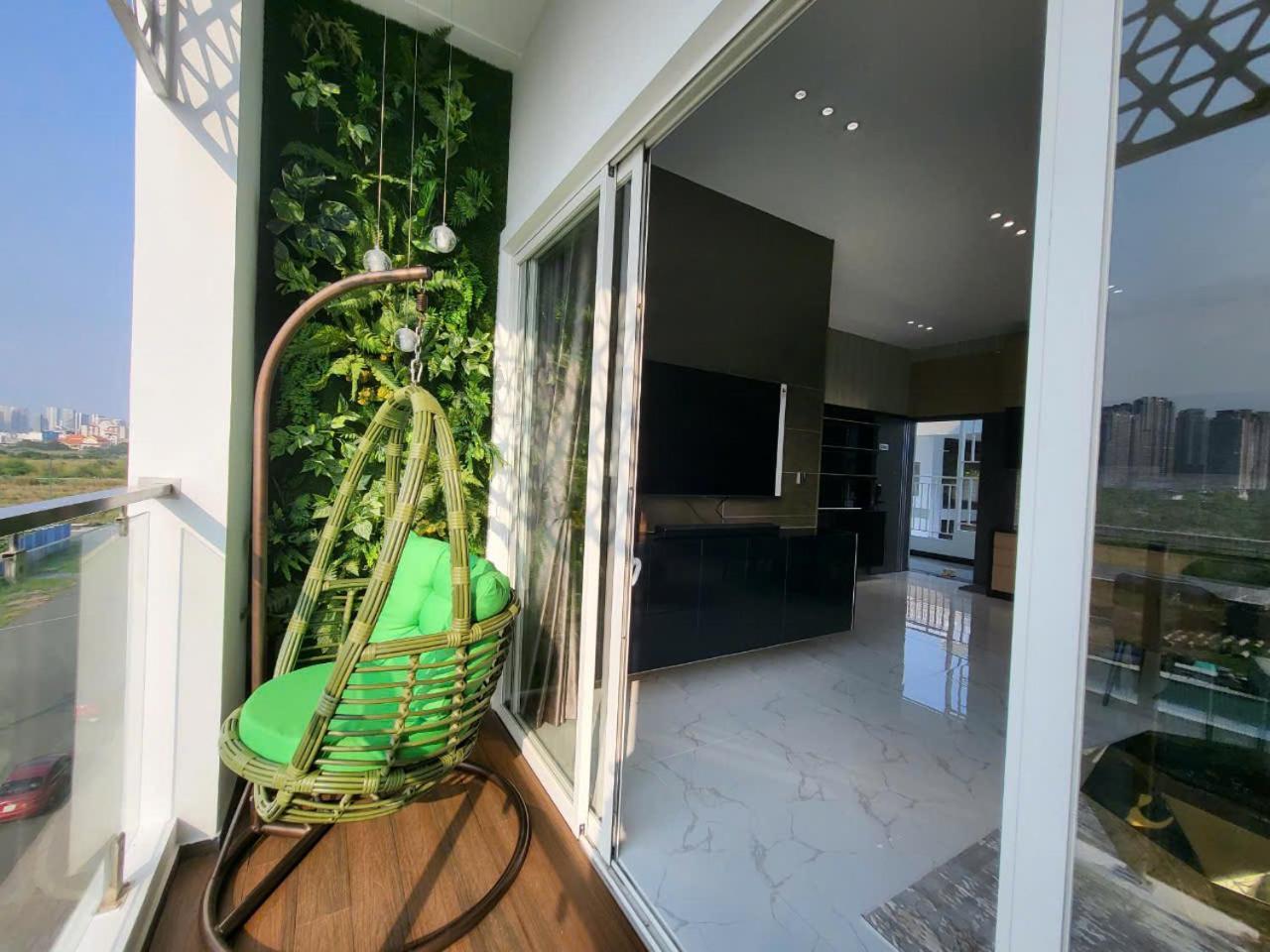 Lakeview 2, Thu Thiem - Rory's Apartment *